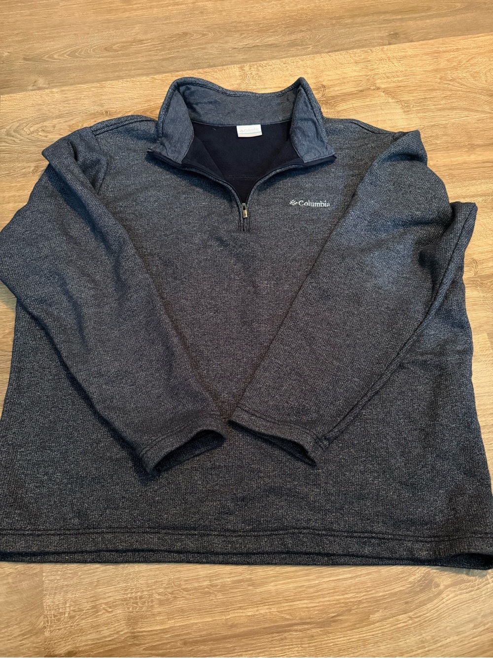 Columbia Men's Charcoal Half-Zip Pullover